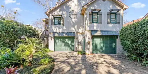 608 Palmetto Street, St. Simons GA 31522
