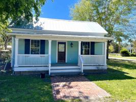 200 E Weed Street
