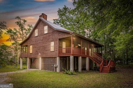 1525 W Black Island Road SE, Darien GA 31305