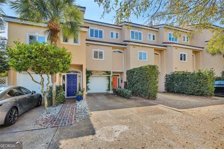 1028 Beachview Drive