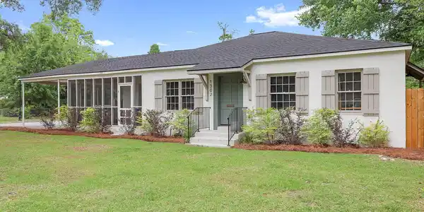 1302 E 53rd Street, Savannah GA 31404