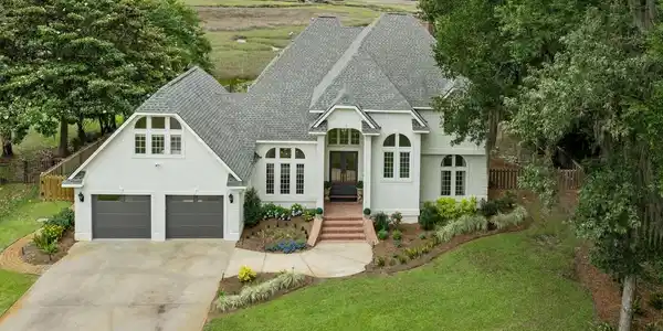 154 Sayle Lane, Richmond Hill GA 31324