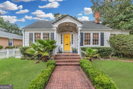 1530 E 51st Street, Savannah GA 31404