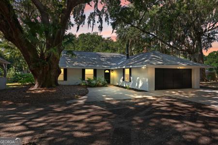 132 Holly Drive