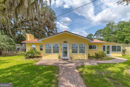 1291 River Street NE, Townsend GA 31331