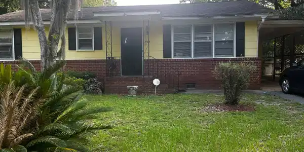 2108 E 60th Street, Savannah GA 31404
