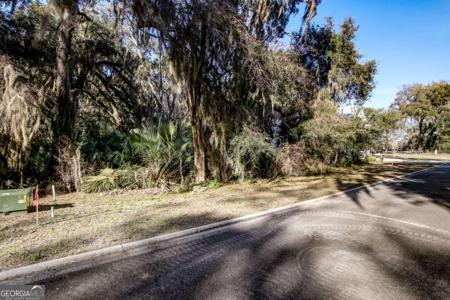 102 Doubloon Court, St. Marys GA 31558
