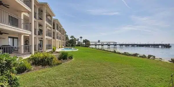 100 Floyd Street # 201, St. Simons GA 31522