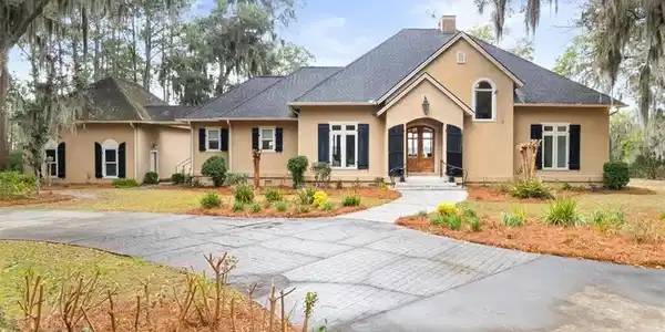 1045 River Club Road NE, Townsend GA 31331