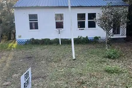 3507 GORDON Street, Brunswick GA 31520