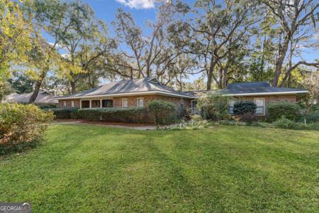 219 Five Pounds Road, St. Simons GA 31522