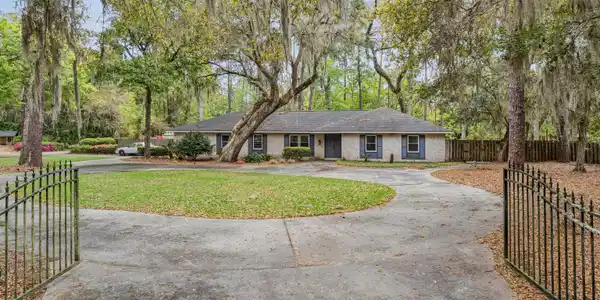174 Saint Clair Drive, St. Simons GA 31522