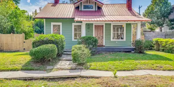 1219 E 48th Street, Savannah GA 31404