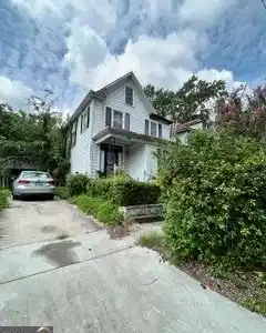 1221 E 31st Street, Savannah GA 31404
