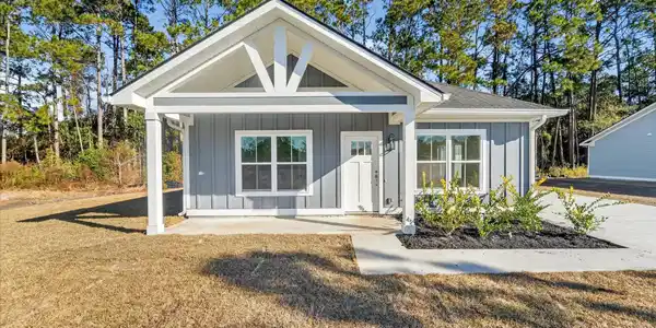 1086 Cottage Way, Darien GA 31305