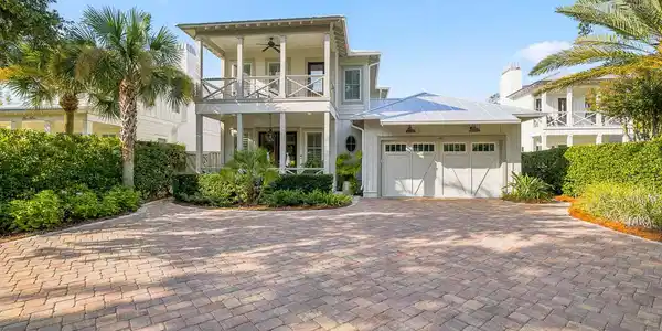45 Glynn Oaks Lane, St. Simons GA 31522