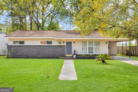 2119 Walz Drive, Savannah GA 31404