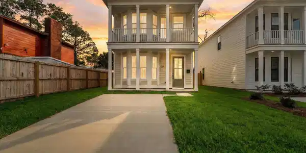 1211 E 34th Street, Savannah GA 31404