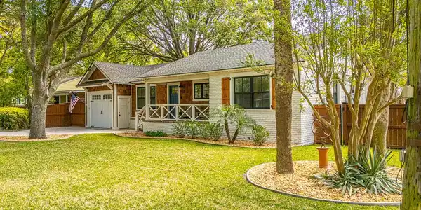502 & 502 1/2 Ashantilly Avenue, St. Simons GA 31522