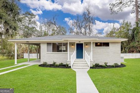 2105 Saint Johns Avenue, Savannah GA 31404