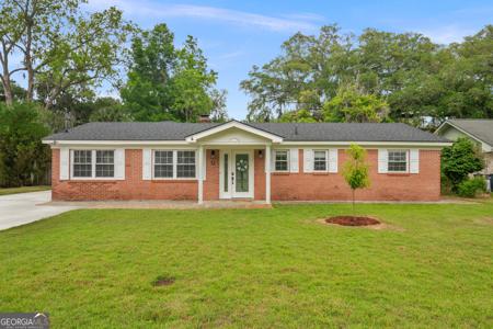 52 Romney Place, Savannah GA 31406