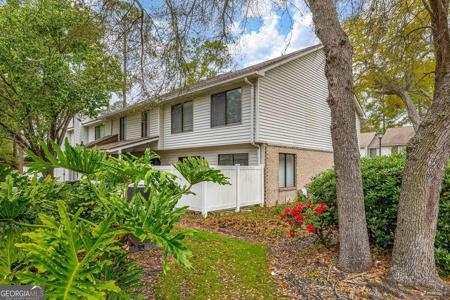 809 Mallery Street # A, St. Simons GA 31522