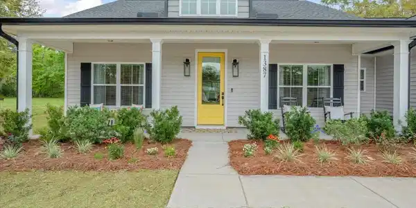 1387 Kyles Loop NE, Townsend GA 31331