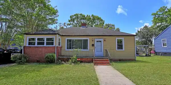 2403 E 37Th Street, Savannah GA 31404
