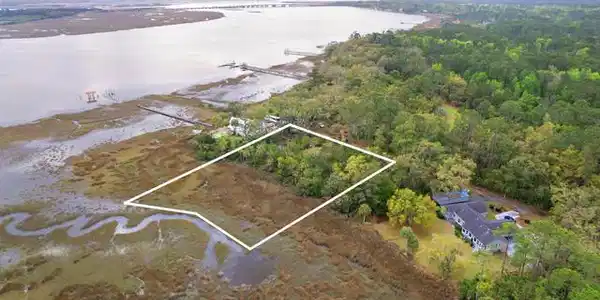 180 Turtle River Lane, Brunswick GA 31523