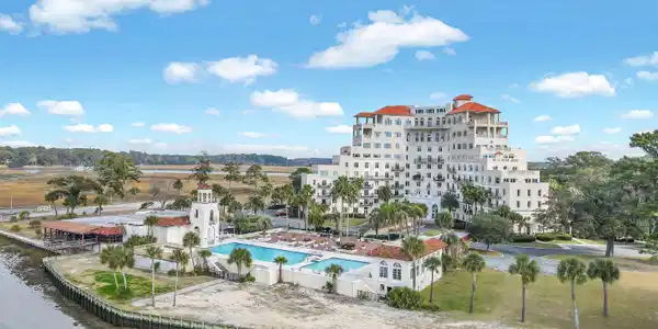 700 Wilmington Island Road # 102, Savannah GA 31410