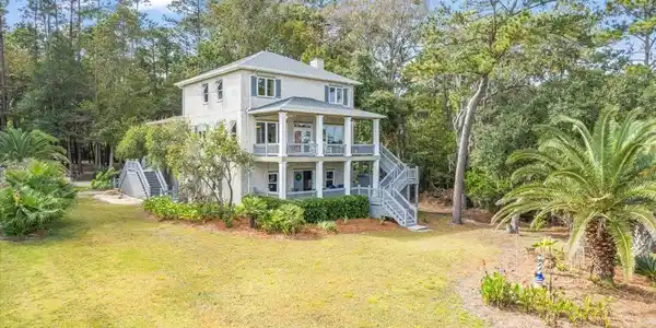 1579 NE Julienton Drive, Townsend GA 31331