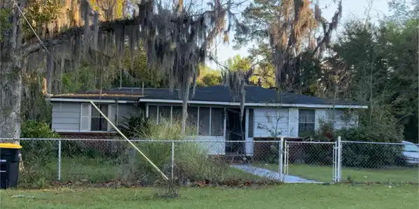 204 Trumbull Street, Darien GA 31305