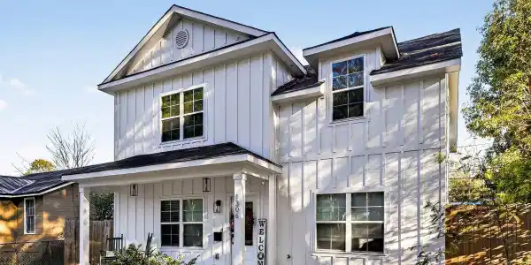 1306 E Waldburg Street, Savannah GA 31404