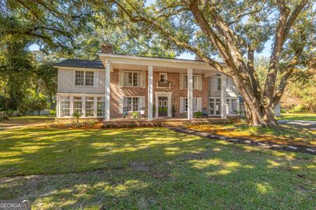 106 Draughons Drive, St. Simons GA 31522