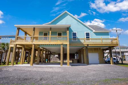 2640 Whitecap