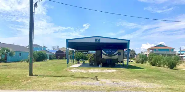 915 S SELWYN Road