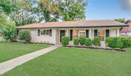 2309 Olive Circle