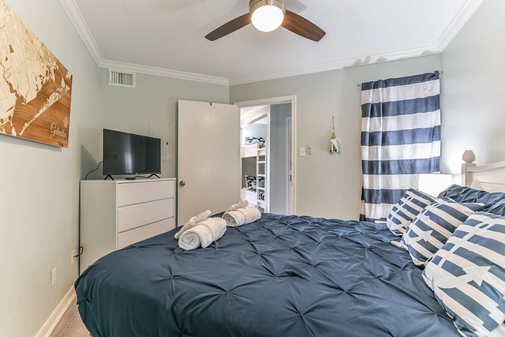 Image 4: Serenity in your private bedroom