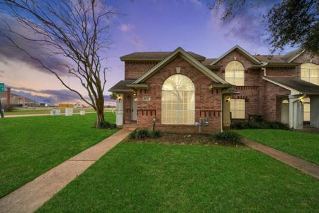1010 Garden Walk Drive