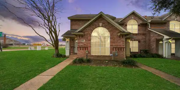 1010 Garden Walk Drive
