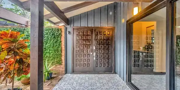2631 Baycrest Drive