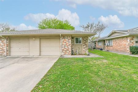 1411 Silverpines Road