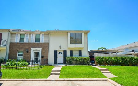 1719 San Sebastian Lane