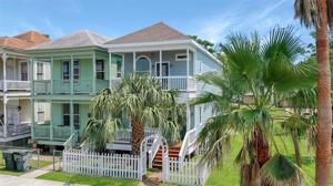 2815 Ball Street