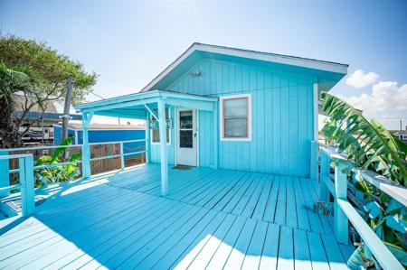 1095 County Road 201