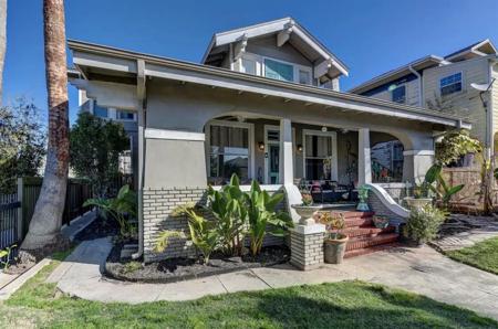 2828 Avenue Q 1/2