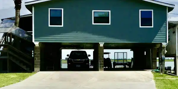 Image 2: Streetside