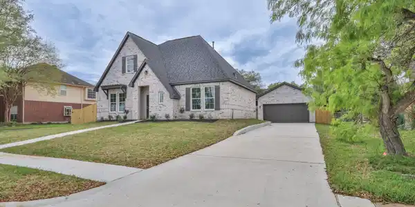 1739 Les Talley Drive