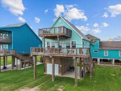 130 Beachcomber Avenue