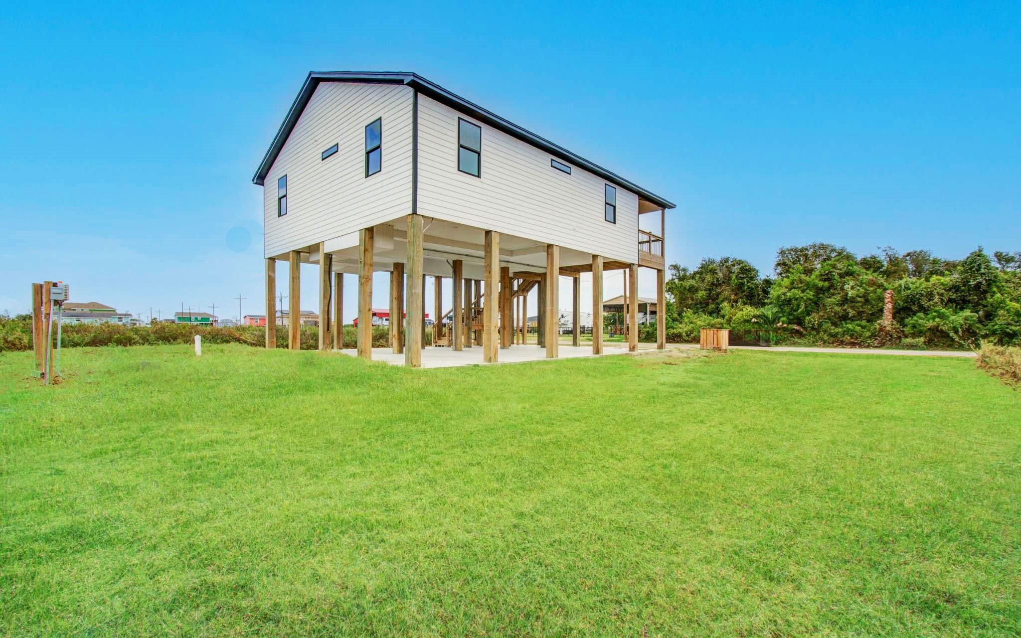 Image 2: another side of house